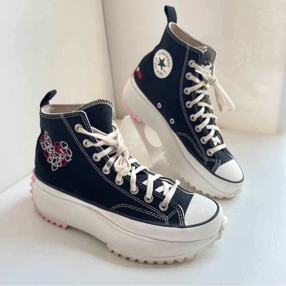 Converse Run Star Hike Hi Love Chunky Platform Y2K  Wo’s 11 Men’s 9.5 Sneakers